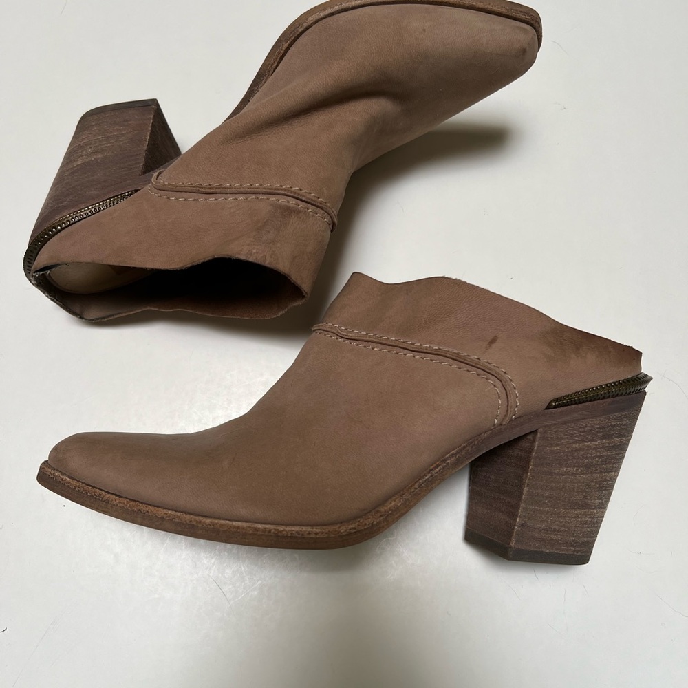 Dolce Vita Taupe Brown Suede Ankle Booties